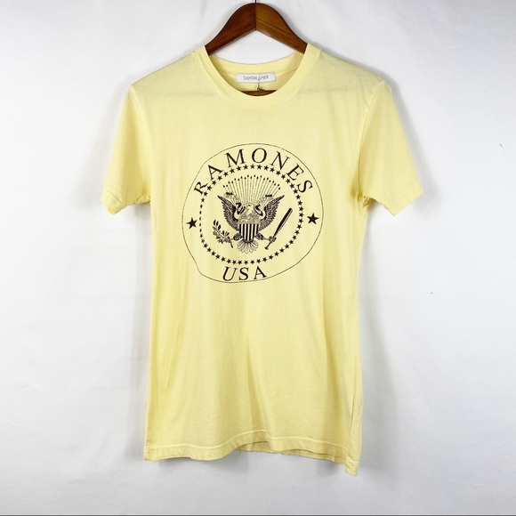 DAYDREAMER Ramones USA Crest Weekend Tee NWT in XS
